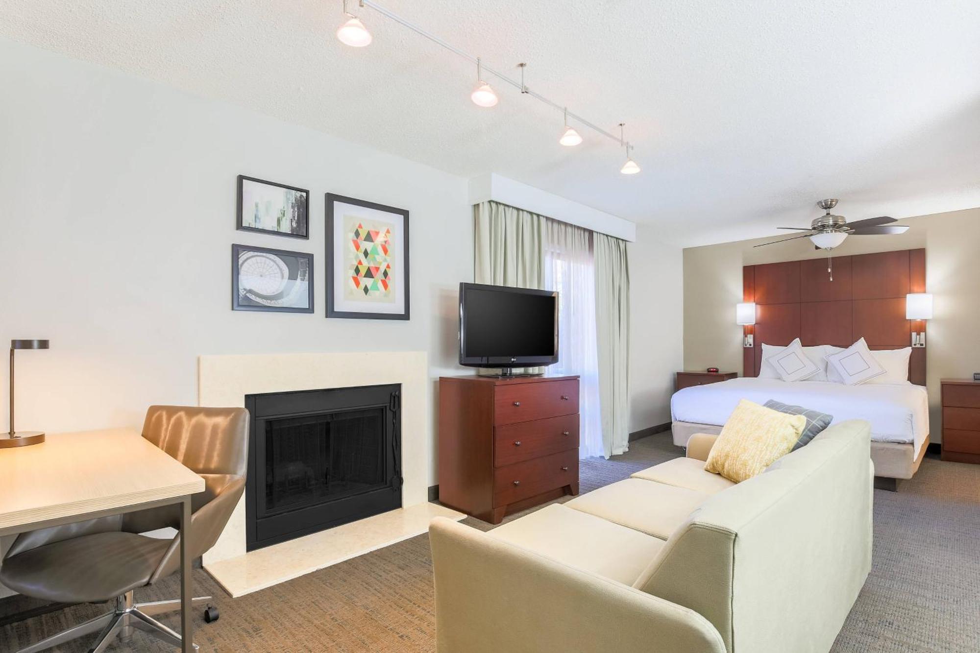 Residence Inn By Marriott Atlanta Cumberland/Galleria Смирна Экстерьер фото