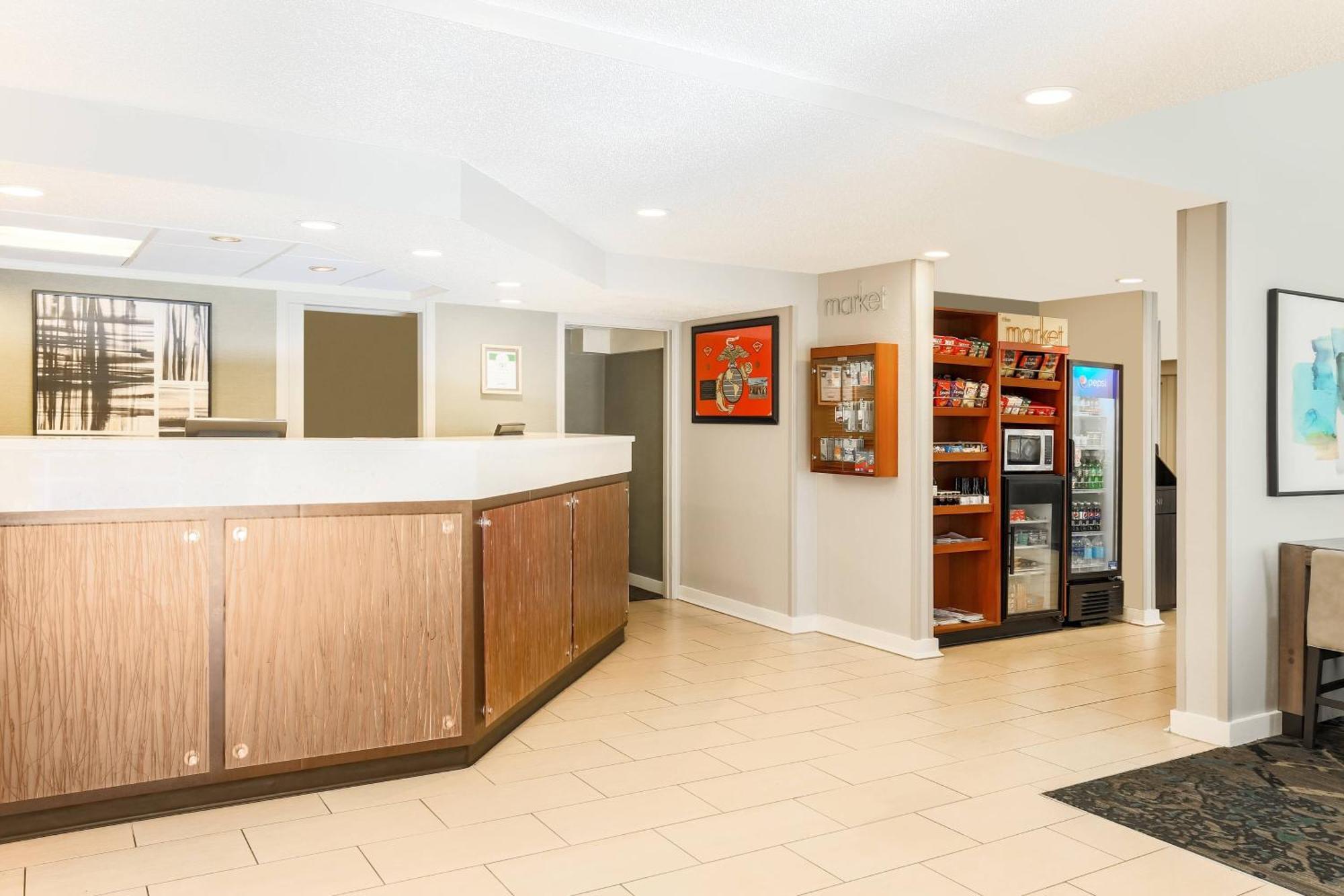 Residence Inn By Marriott Atlanta Cumberland/Galleria Смирна Экстерьер фото
