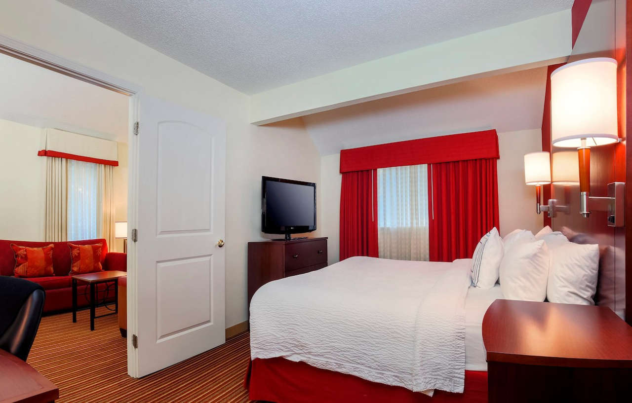 Residence Inn By Marriott Atlanta Cumberland/Galleria Смирна Экстерьер фото